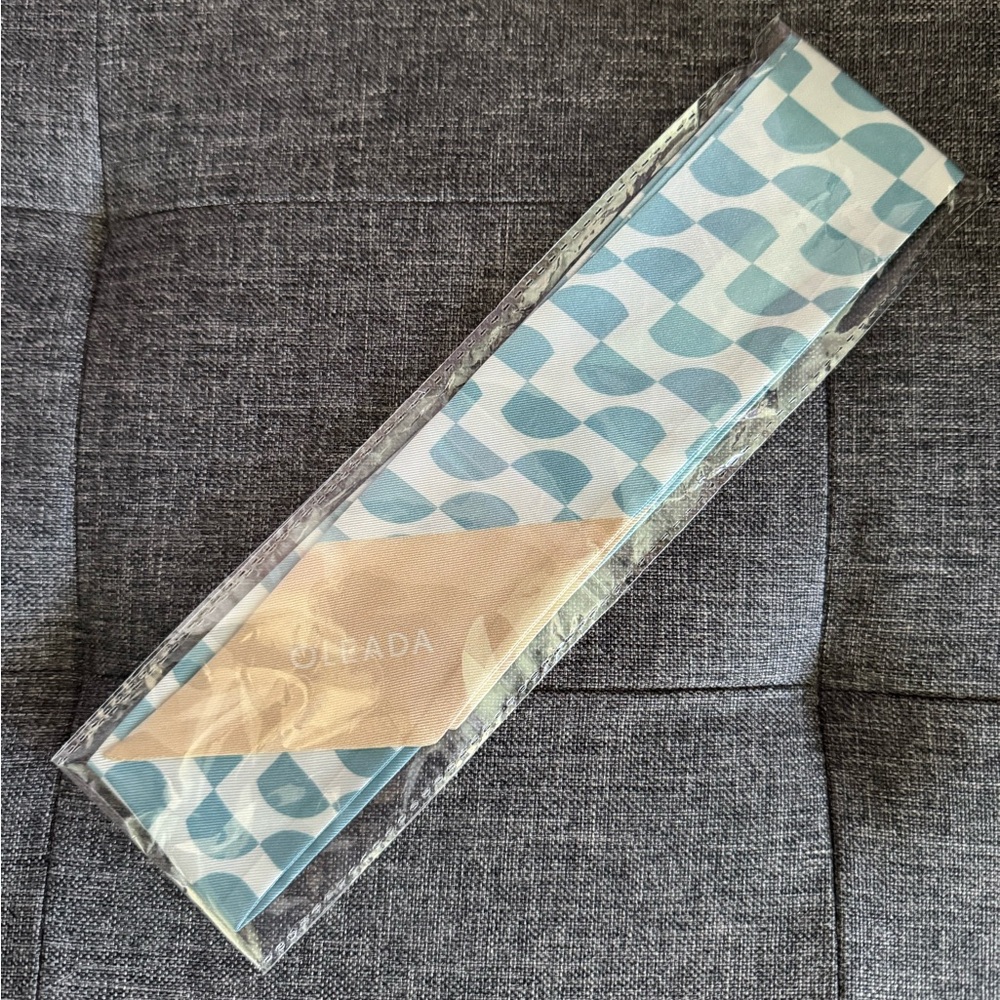 Oleada - Roman Twilly Scarf - NWOT